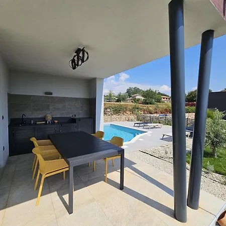Villa Dora With Private Pool *